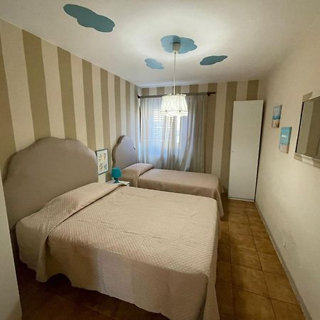 Bettina Urbana Apartment Lucca Bagian luar foto