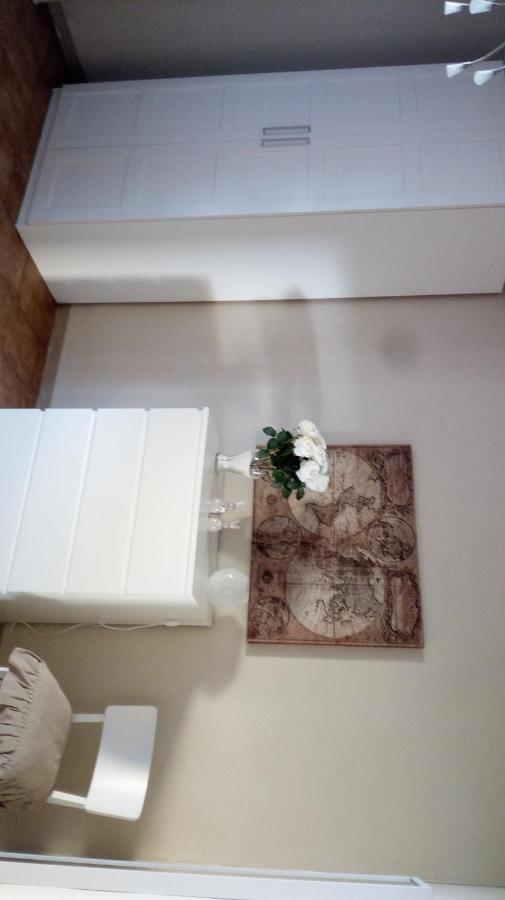 Bettina Urbana Apartment Lucca Bagian luar foto