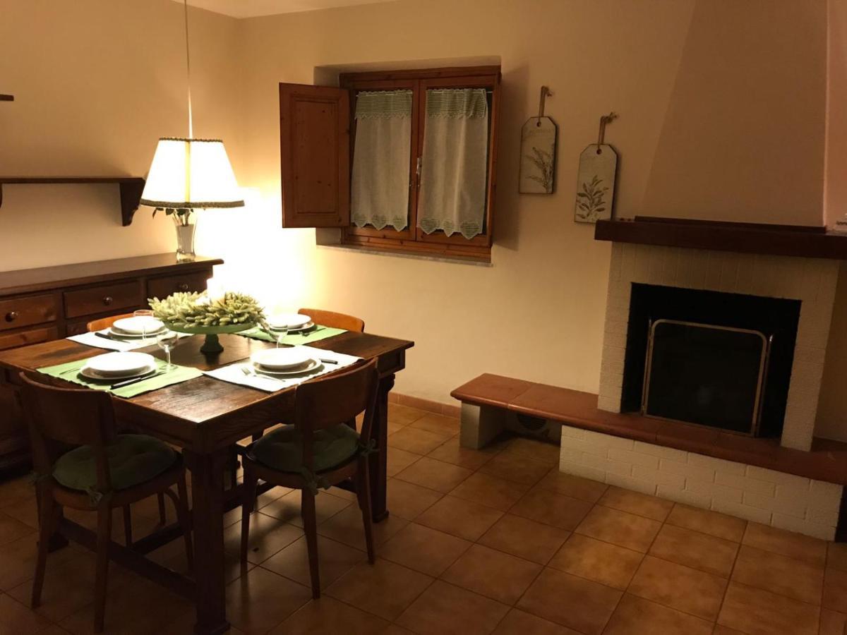 Bettina Urbana Apartment Lucca Bagian luar foto